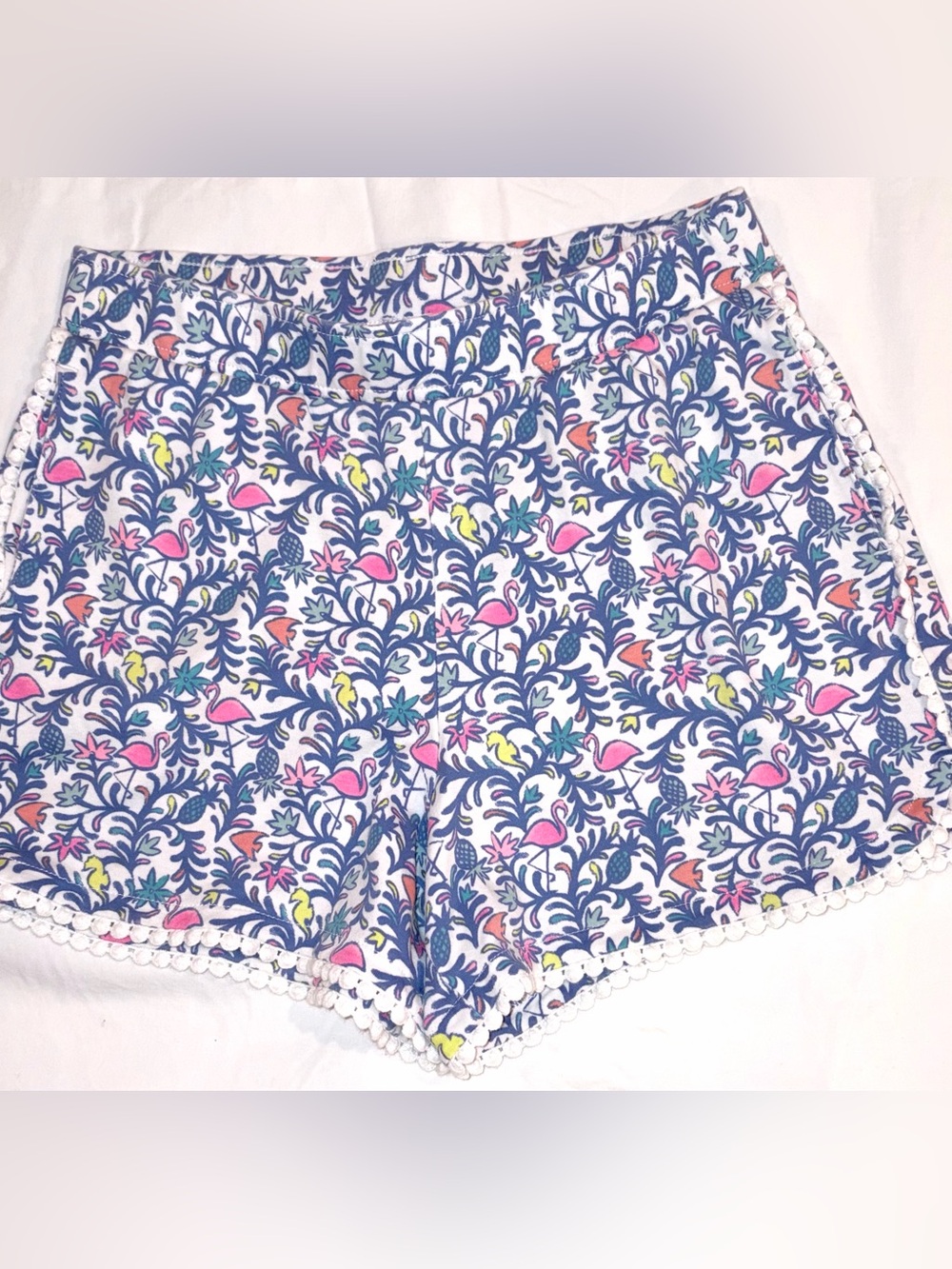Vineyard Vines girls floral shorts sz M 10-12 EUC